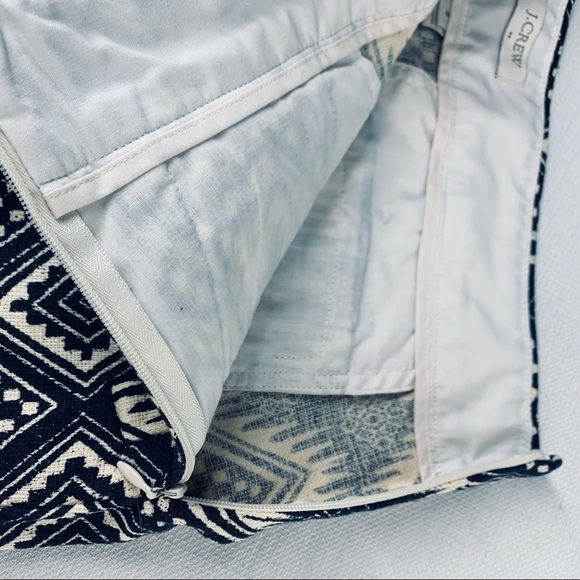 J.Crew Size 4 Black & Cream Chevron Ikat Print Shorts - Picture 9 of 9